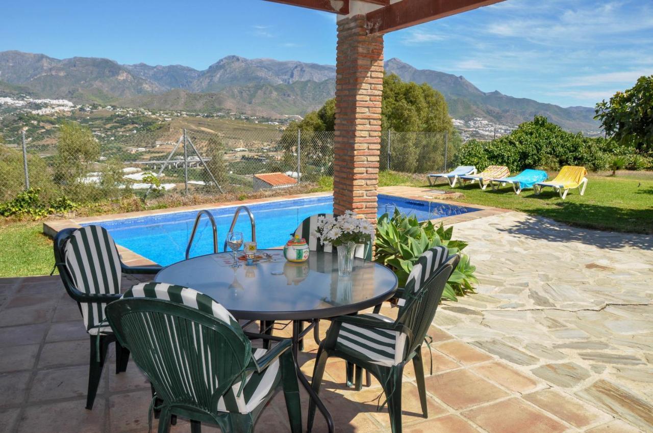 Nerja Paradise Rentals - Villa Los Girasoles ภายนอก รูปภาพ
