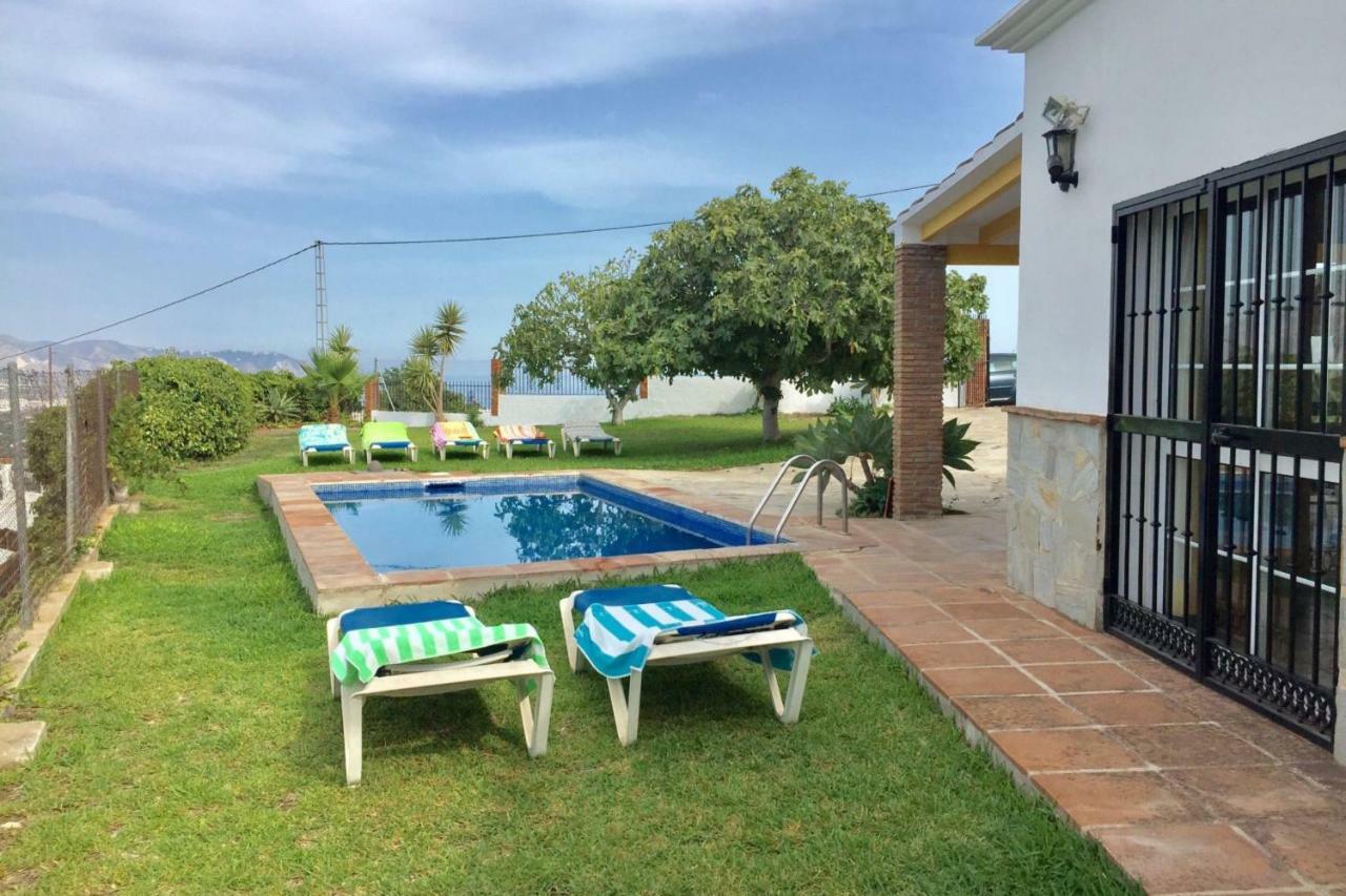 Nerja Paradise Rentals - Villa Los Girasoles ภายนอก รูปภาพ