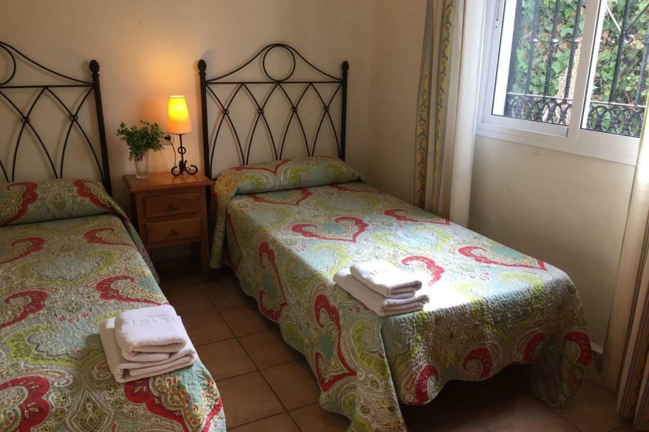 Nerja Paradise Rentals - Villa Los Girasoles ภายนอก รูปภาพ
