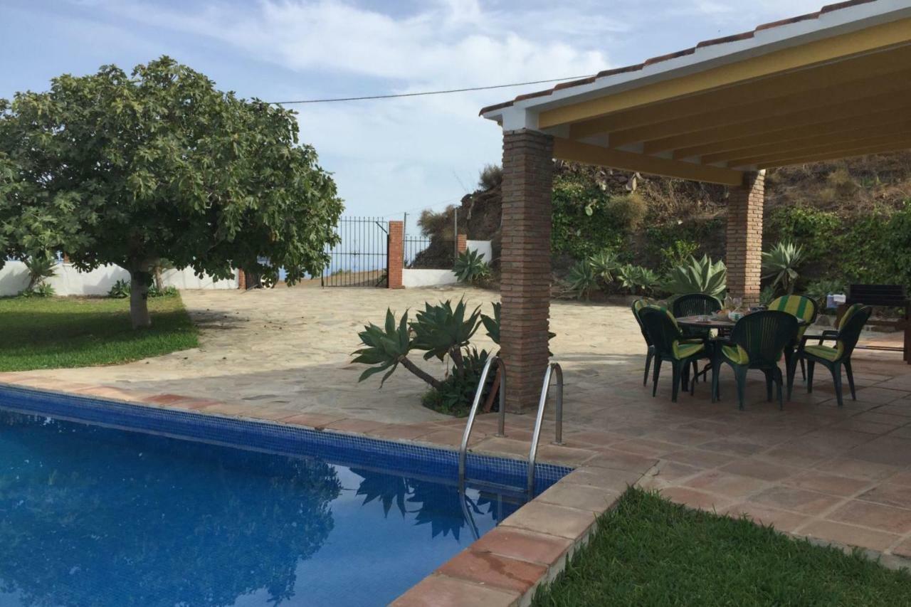 Nerja Paradise Rentals - Villa Los Girasoles ภายนอก รูปภาพ