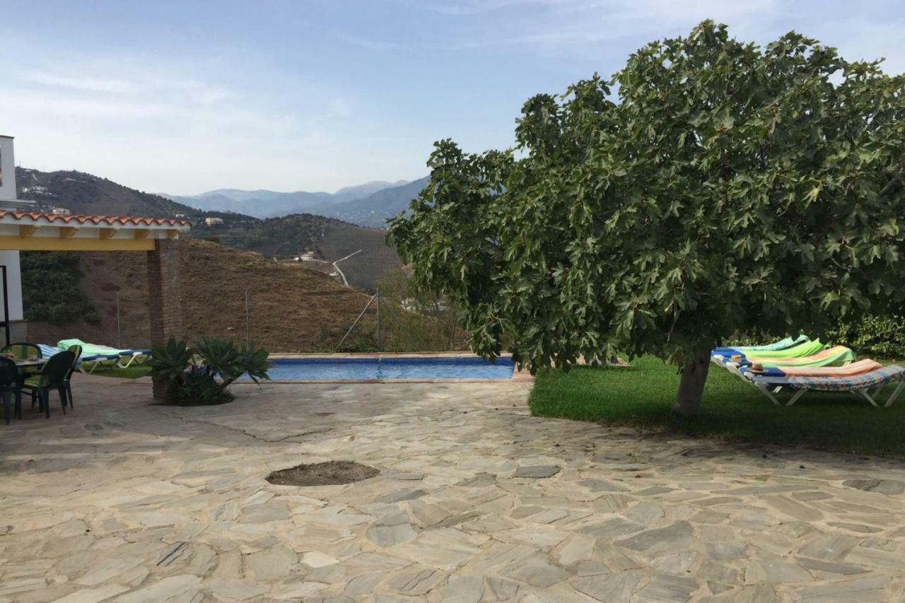 Nerja Paradise Rentals - Villa Los Girasoles ภายนอก รูปภาพ