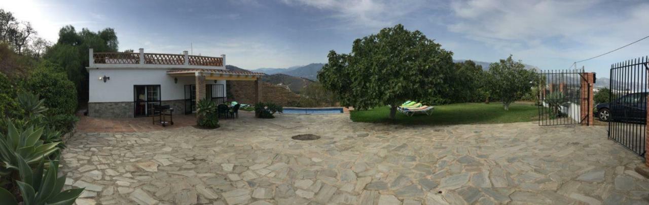 Nerja Paradise Rentals - Villa Los Girasoles ภายนอก รูปภาพ