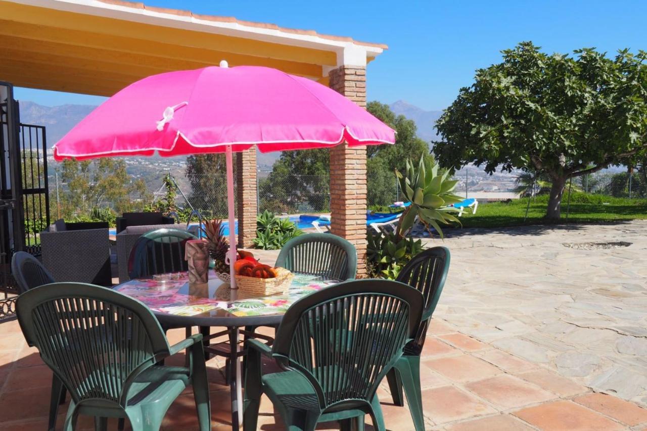 Nerja Paradise Rentals - Villa Los Girasoles ภายนอก รูปภาพ