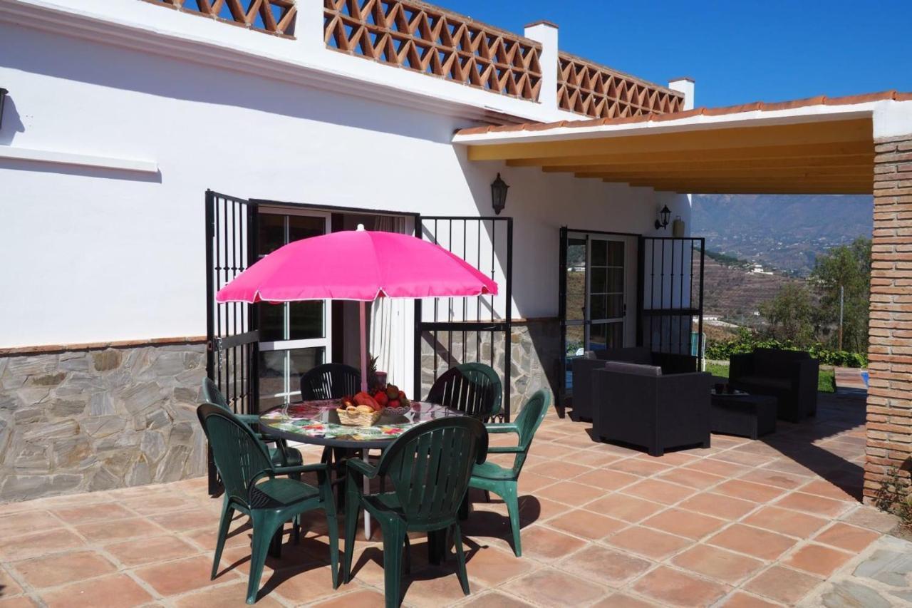 Nerja Paradise Rentals - Villa Los Girasoles ภายนอก รูปภาพ