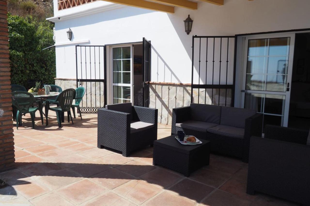 Nerja Paradise Rentals - Villa Los Girasoles ภายนอก รูปภาพ