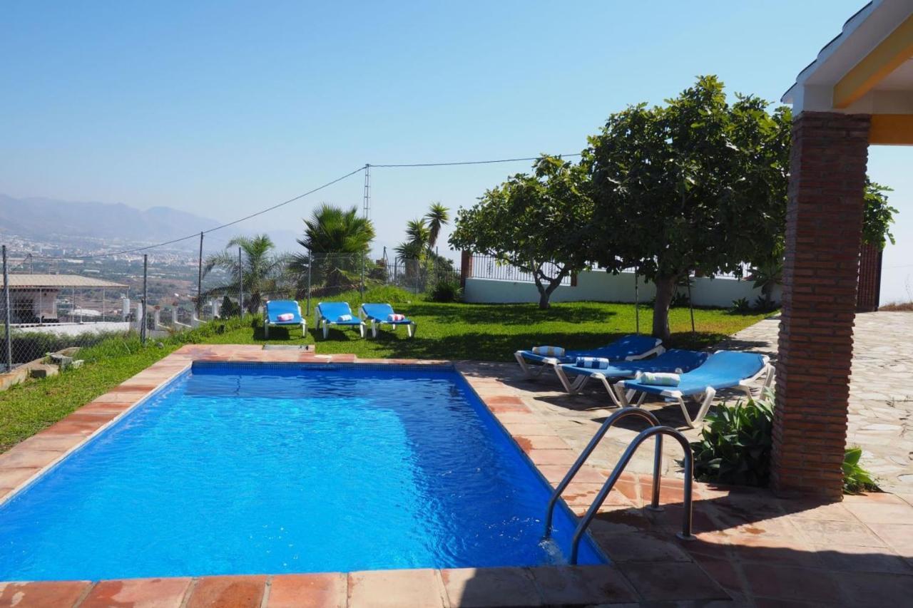 Nerja Paradise Rentals - Villa Los Girasoles ภายนอก รูปภาพ