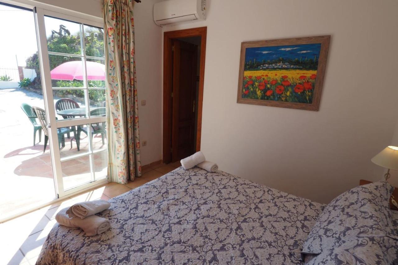 Nerja Paradise Rentals - Villa Los Girasoles ภายนอก รูปภาพ