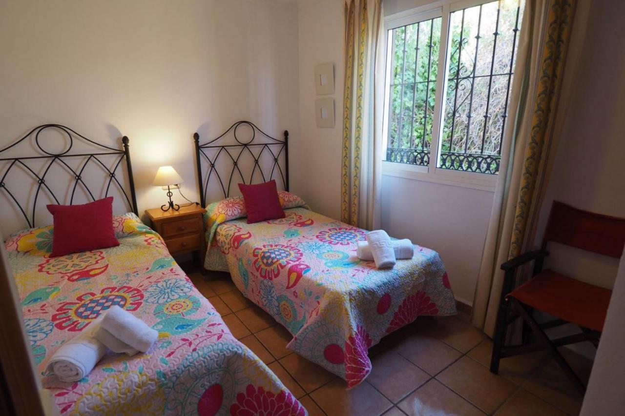 Nerja Paradise Rentals - Villa Los Girasoles ภายนอก รูปภาพ