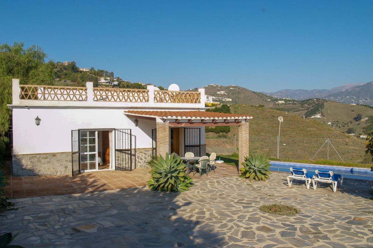 Nerja Paradise Rentals - Villa Los Girasoles ภายนอก รูปภาพ