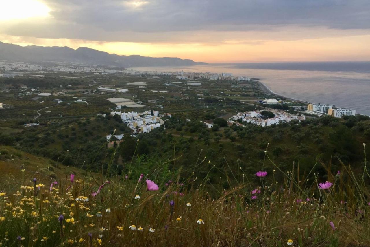 Nerja Paradise Rentals - Villa Los Girasoles ภายนอก รูปภาพ