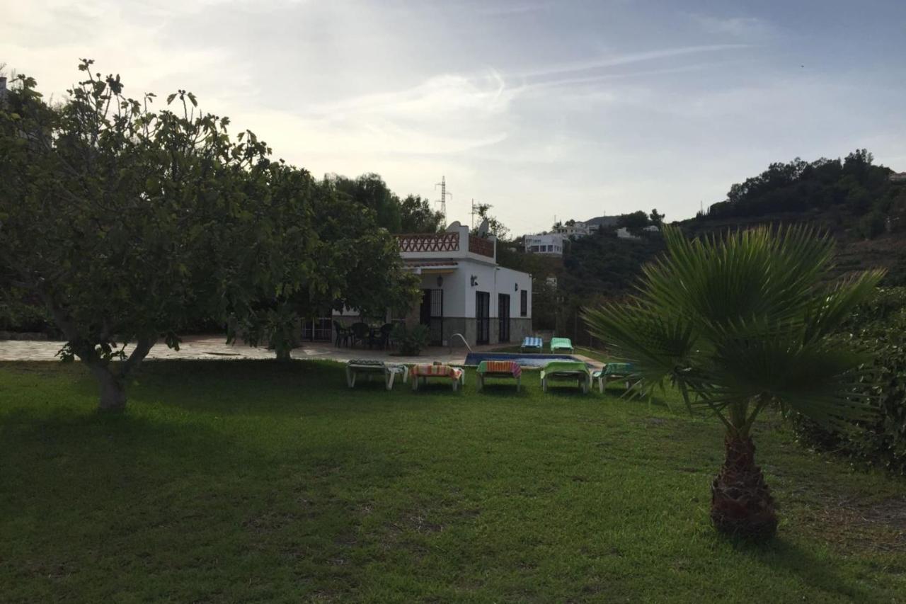 Nerja Paradise Rentals - Villa Los Girasoles ภายนอก รูปภาพ